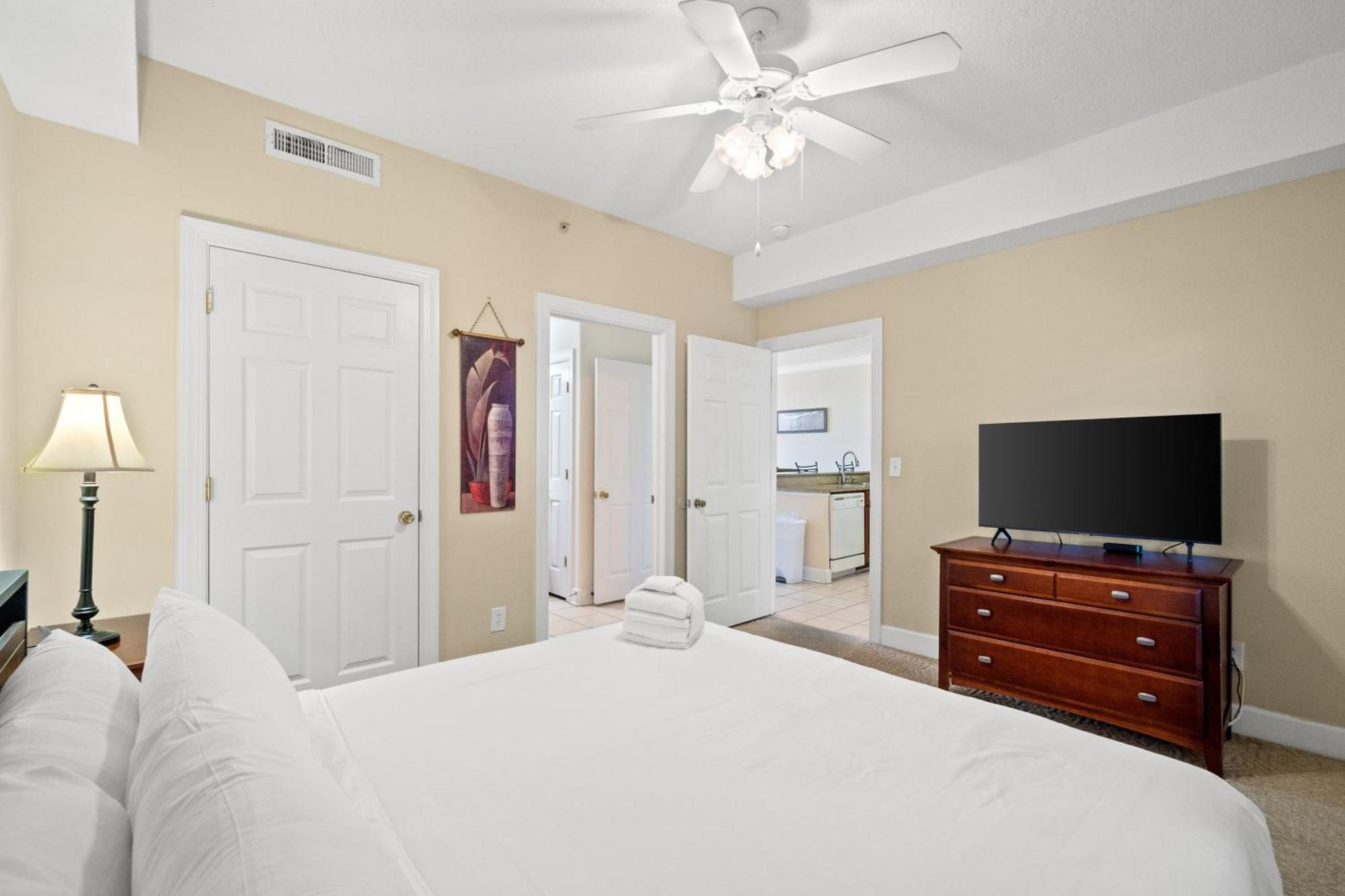 Ocean Villa Condos #1801 By Book That Condo Panama City Beach Buitenkant foto