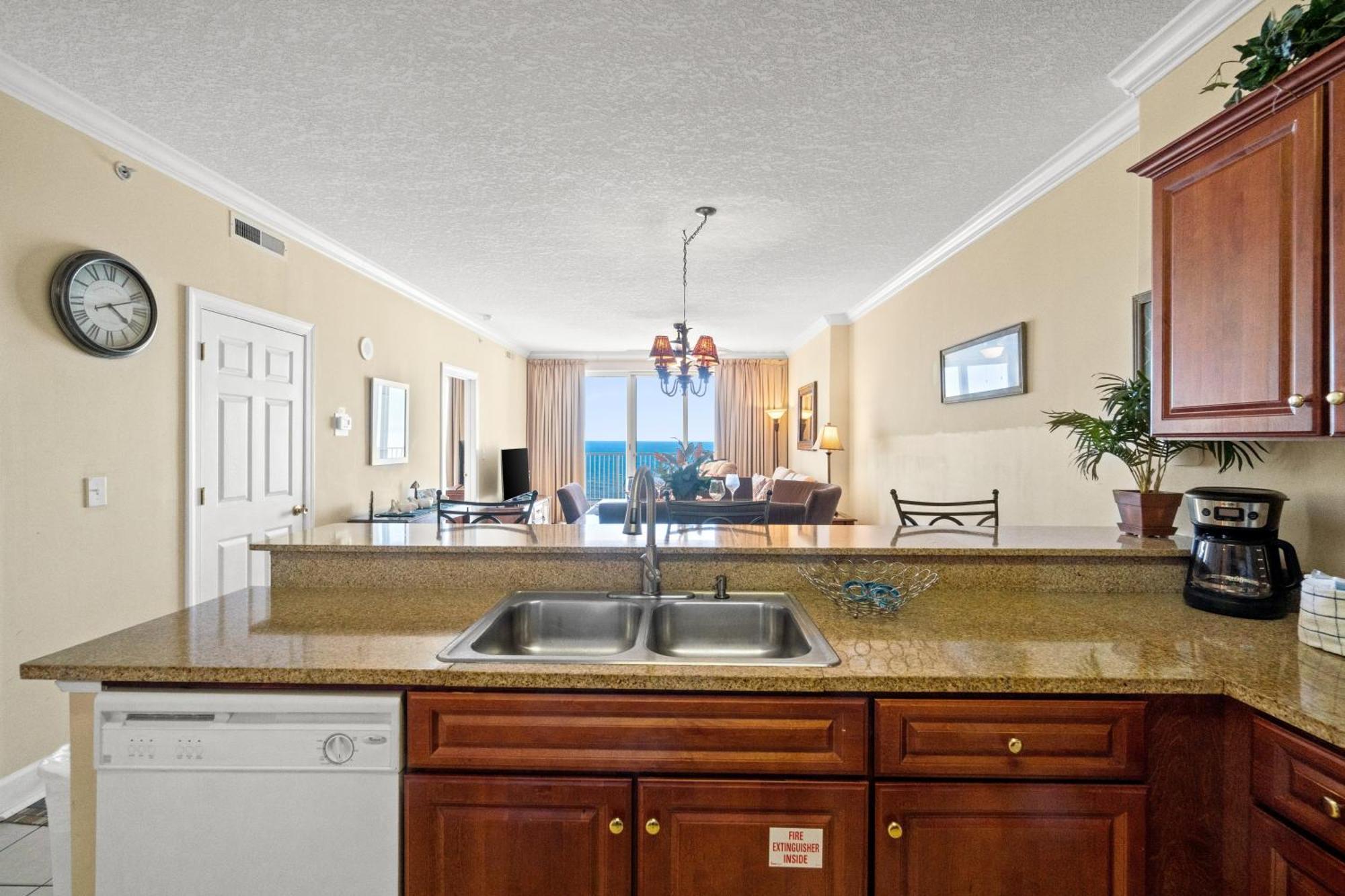 Ocean Villa Condos #1801 By Book That Condo Panama City Beach Buitenkant foto